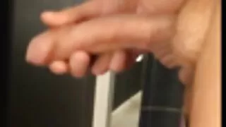 Brunetė įveikia savo kelnaitės ir mano fucking ass