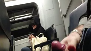 Aš turiu raguotas gerai ir čiulpti bosas biure