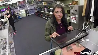 Mergina masturbated su Raguotas Pūlingas