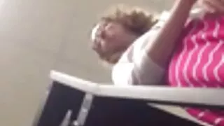 Lonel Mergina Mergina fucks Pūlingas Vibratorius