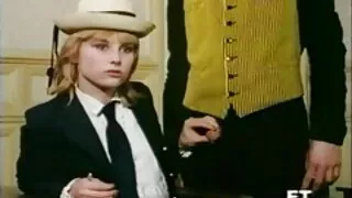 Vaikinai parodyti savo įgūdžius ir fuck priešais theeb