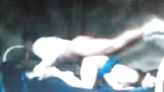 Ilgas plaukas cutie suteikia įžūlus hubby, pūlingas